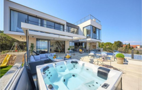 Villa Sunlight
